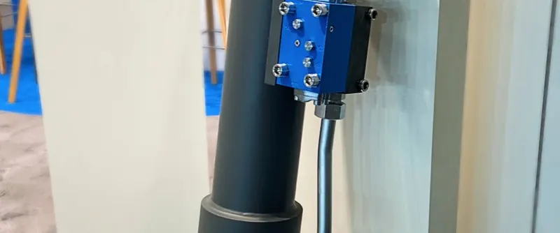 Demolition-Attachment Cylinder